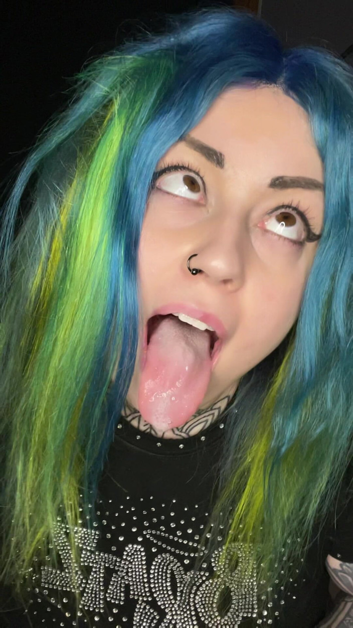 Miss Valentina: Daddy's Ahegao Slut