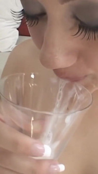 Bratty Stepsis Bukkake Blowbang