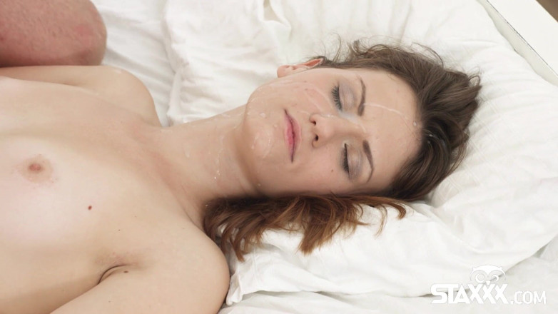 Staxxx: Selfie fun with pretty Sofy turns into sex