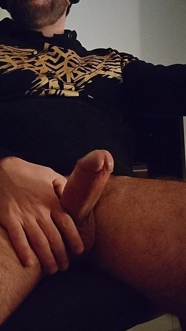 Huge Cock Masturbation (Lupo nero XL) Huge Cock Masturbation (Lupo nero XL)