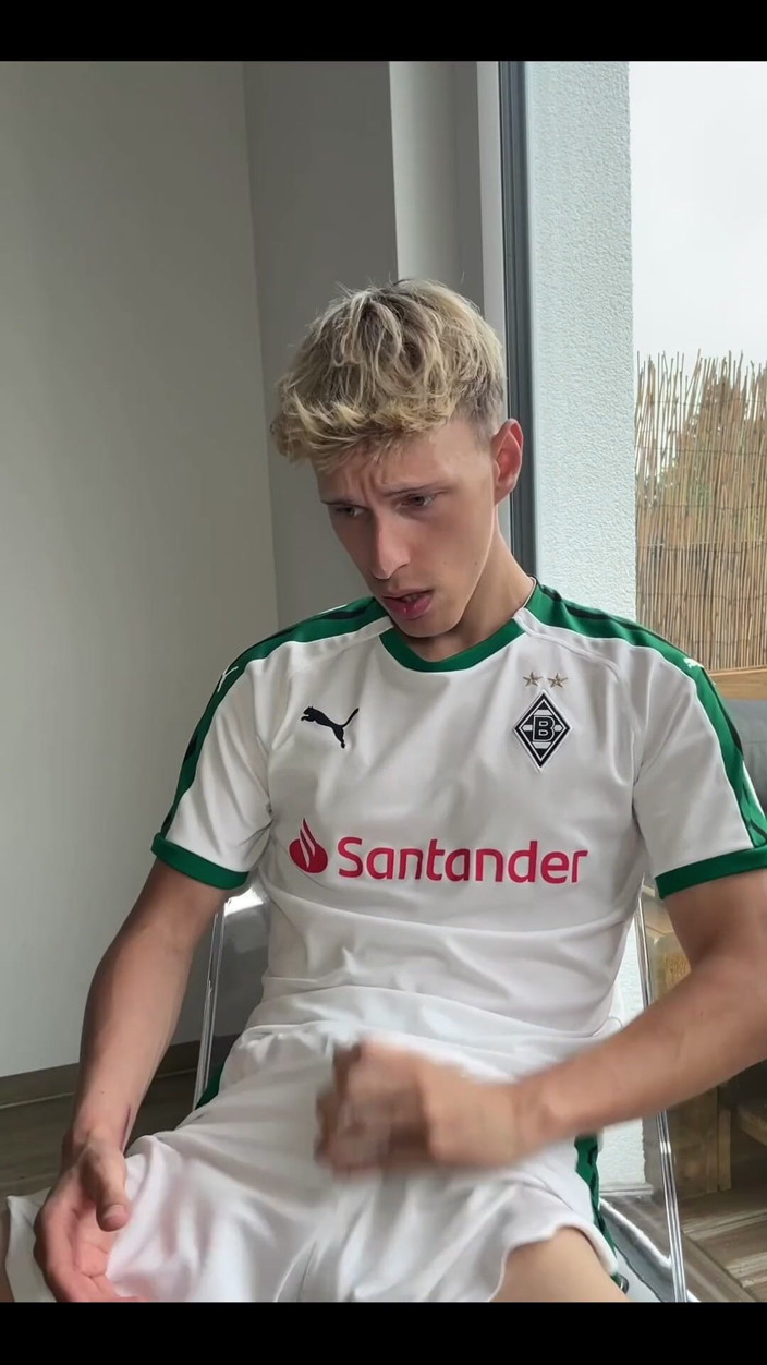 Jaay Jakob: Football Player Masturbation
