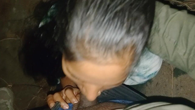 NikiRathod: Pompino Notturno Nella Foresta Profonda Dove Viene Nessuno