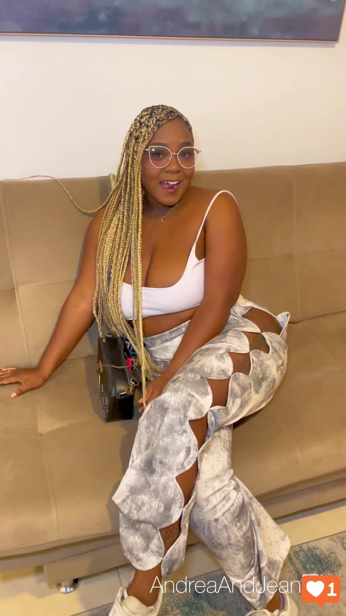 AndreaAndJean: İlk tinder randevusu - sikişmeyi bitirdik! Kolombiya'da benim dairemde