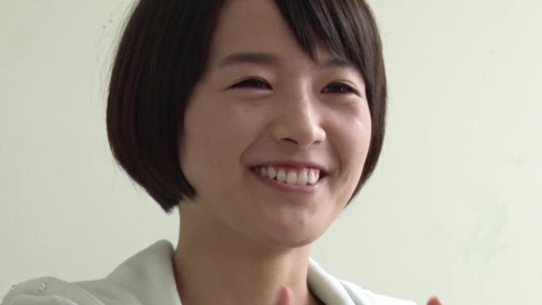 JAPAN IN LOVE: Asijské královny Scéna 4_japanese brunetka Teen Miluje šukání její chlupaté kundičky