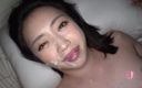 JAV Amateur: छोटे अनुभव और गरीब स्तनों वाली सुंदर महिला पर चेहरे का जोरदार स्खलन