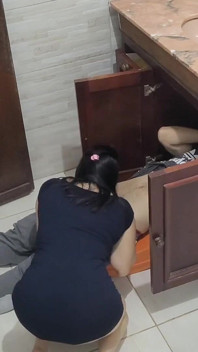 I Trusted My Wife to Meet the Plumber, Look at the Nonsense She Does to Him