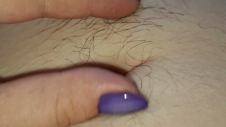 alucidfever: Adora La Mia Bella Donna Pelosa Bellybutton
