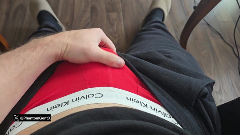 PhantomGentX: hot gora aadmi stripchait phaintamjent par laiv jaagne ke baad...