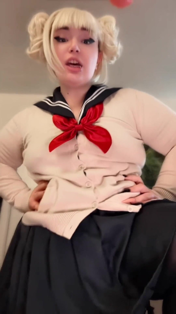 LexxiBakk: Used by the Futa Cosplayer