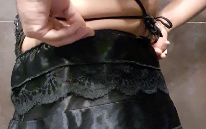 Sexy shinny clothes: Bambola sexy nera e mutandine dolci blu