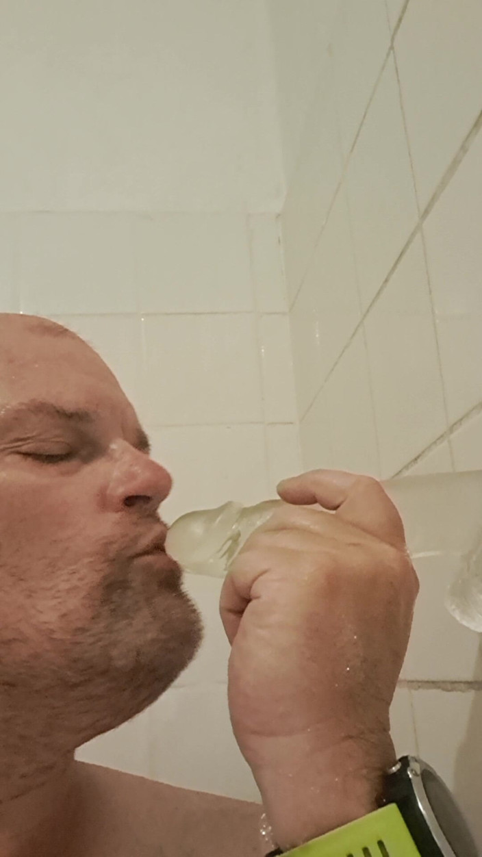 Fickspecht: So Slut After All, Suck the Dildo!