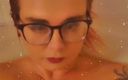 Savanna star: I Love Bubble Baths.. Wanna Join Me??