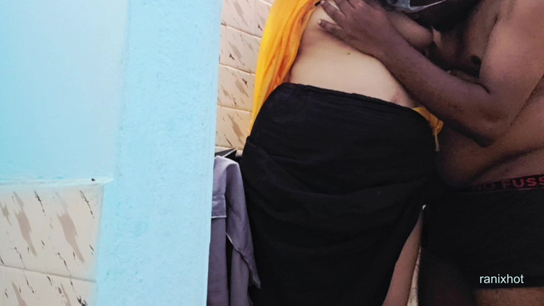 Ranixhot: Nečekaný sex romantický se sousedkou tetičkou celé video