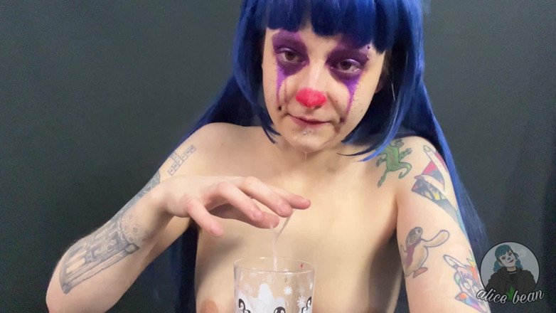 Alice Bean: Sneezy a Snot Cup