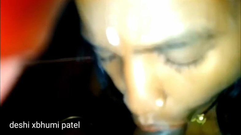 Deshi xbhumi patel: Videoclip sexual al indiencei Desi Bhabhi