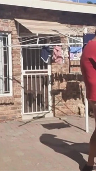 Outdoor Fucking While Taking off the Laundry