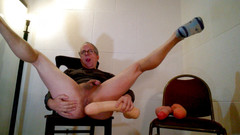 Dildo Man and Cross Hard Sex: Hraní s monstrózním robertkem
