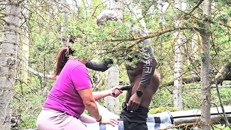 PolyJSwitch: 屋外ビッグディックフェラチオ