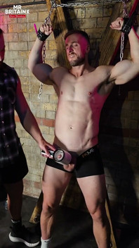 Dominating Hunk Lad Tied & Teased