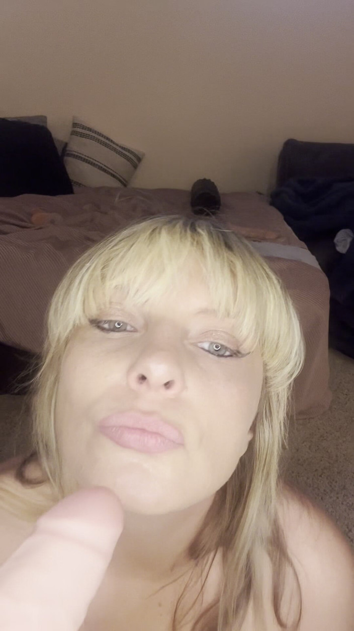 Whitneylane: Entot mulutku dong