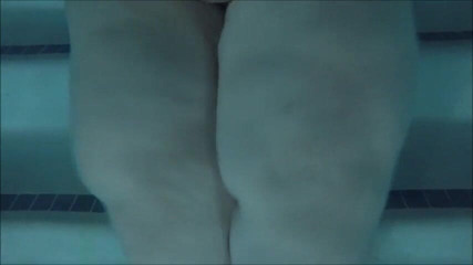 BBW Pleasures: Sott'acqua SSBBW agita le cosce