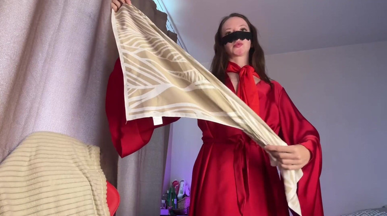 Skinny_lady69: Asmr saten eşarp fetişi