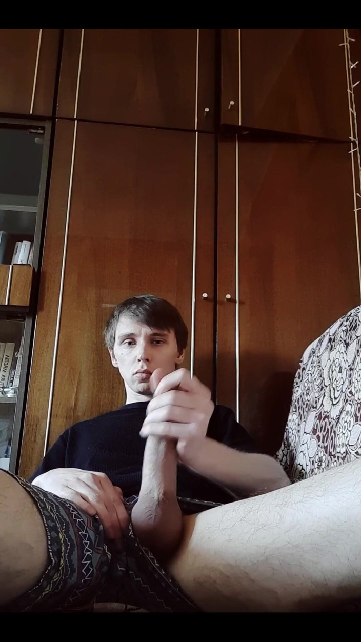 Latvian_boy:  Splashing