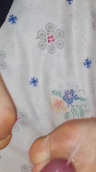 La moglie matura bionda amatoriale gode del sesso a metà vestiti