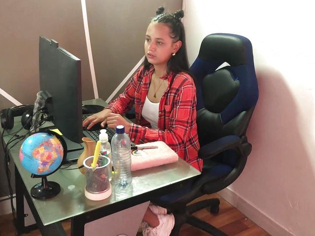 I Go to See a Psychologist for Sexual Addiction and It Gets Out of Control, Latina Porn with Big Tits (Dallana Love)