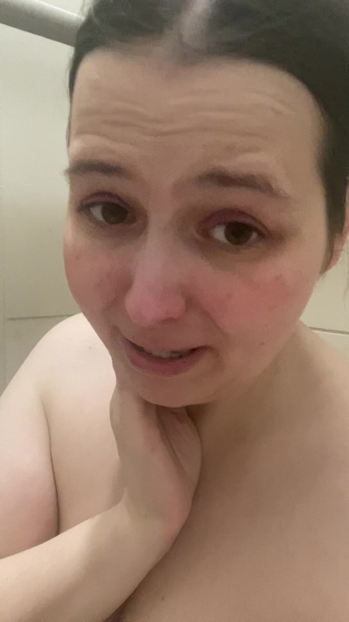 MissChrystalline: Lunchtime Masturbation Session