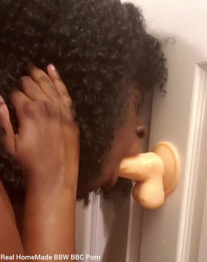 Super sexy ebony cuties: Практика мінету, смоктання встановленого ділдо