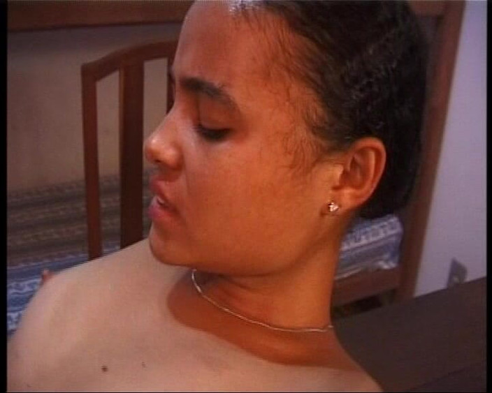 Deutsche Frauen: Ini adalah awek amatur dari Jerman dibongkok dan dikongkek