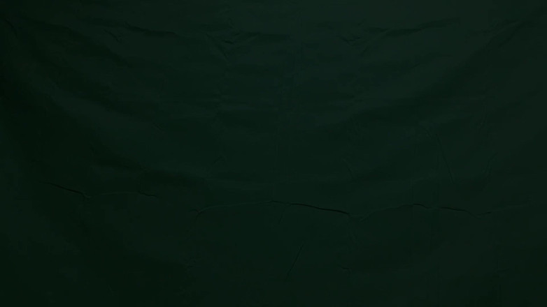 HeIsSooThin: 宽松的裤子和紧身短裤作为内衣