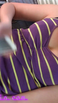 Nickey Huntsman Masturbating While Sexting