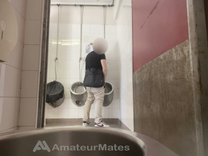 AmateurMates: Amateur Straight Boy Trying to Get Caught at Public Urinal