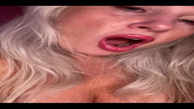 PaintedRose: La novia de la madrastra recibe besos