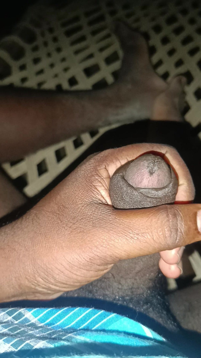 Goodboy_tamil: Dick wakker maken aftrekken