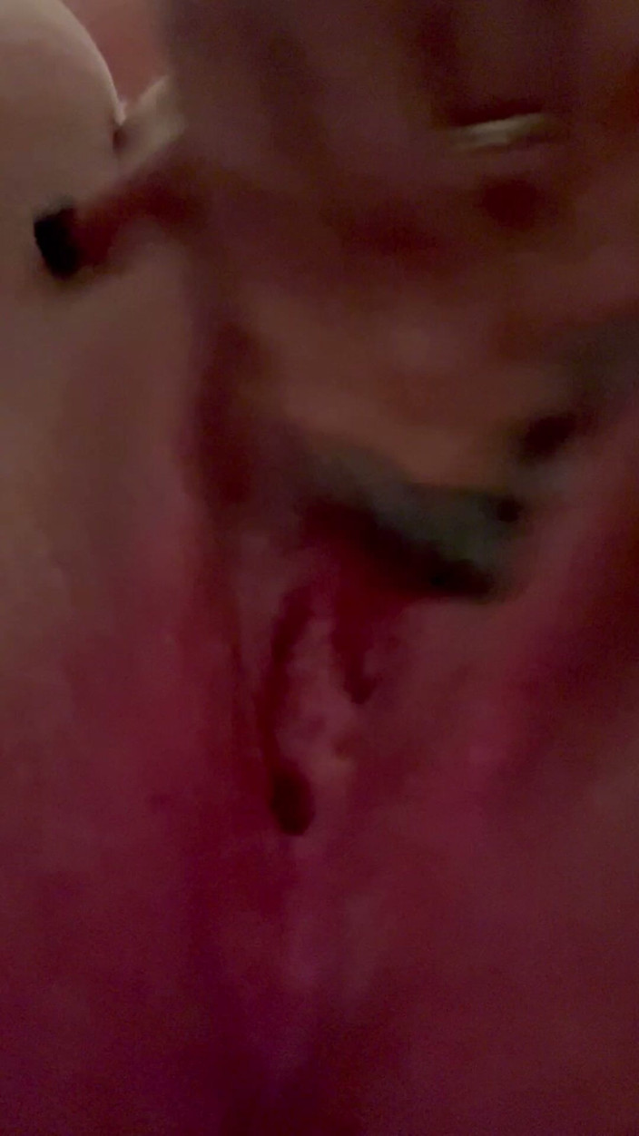 Sinderella84: Cum Slut