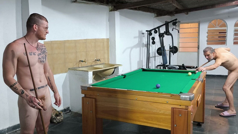 carmonaoficial: The Carmonas Playing Naked Billiards with That Hot Pinch