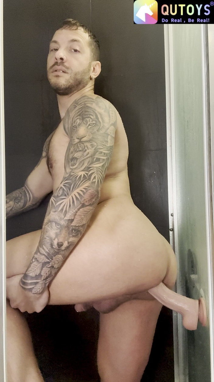 John Brachalli: Bermain dengan Kapten Cangkuk