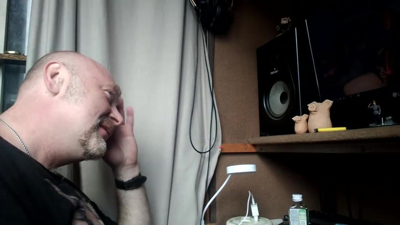 AimeeParadise: Marido entrena esposa en un chat privado virtual y al...