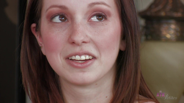 Classic ATK Lesbians: Entrevista.