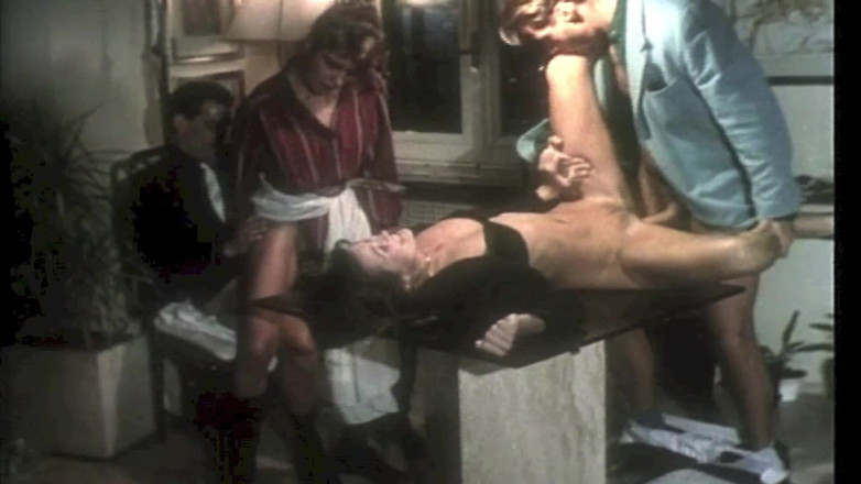 Inhonorof porn: Cicciolina E Altre Troie Scopano Con Rocco Siffredi E Roberto...