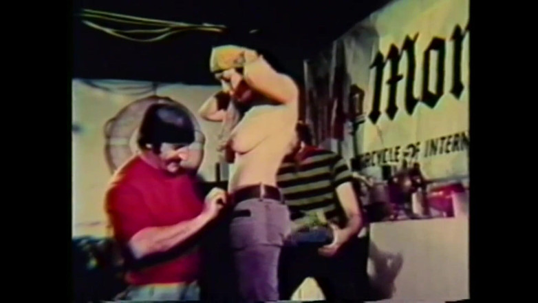 The Unforgettable: Bercinta dengan cara yang besar