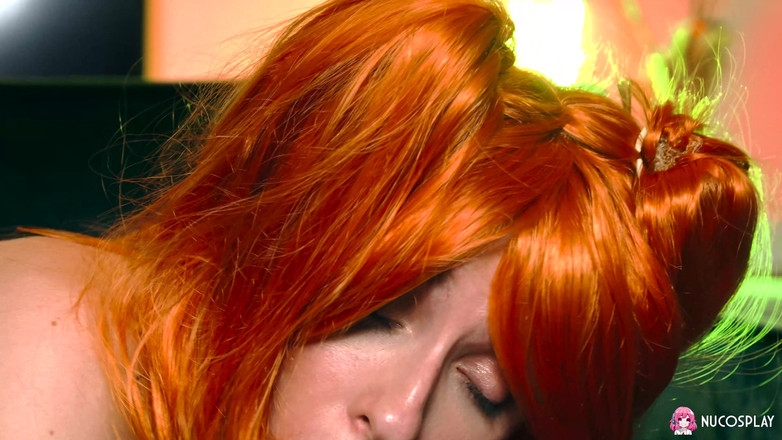 Nu Cosplay: 후장 따먹히는 거유 밀프