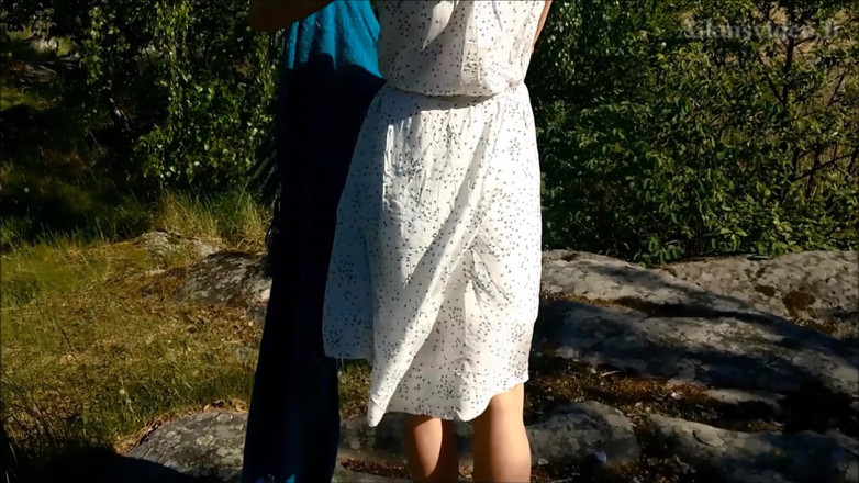 FinAdult Videos: 自然の中でのセックスさまざまなプラセ