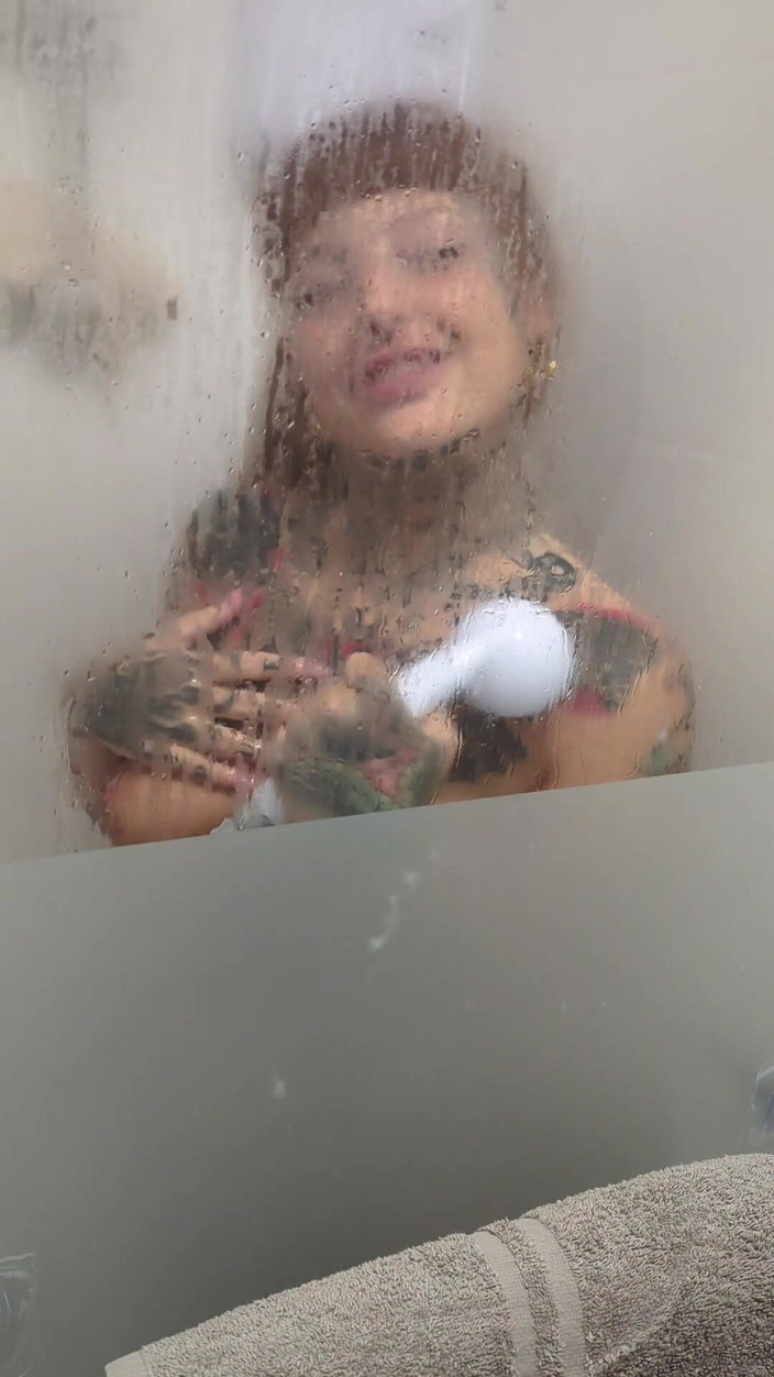 Yourfavecumslut: Pissy-blowjob, pinkeln mit bbc