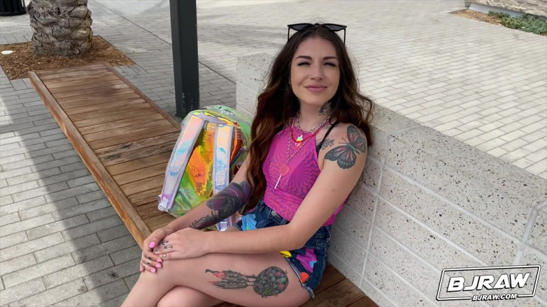 BJ Raw: Bjraw brenna mckenna是一个好坏女孩