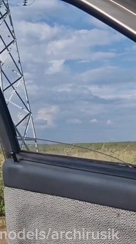 Passanten Sind Geschockt, Ein Femboy Auf Der Autobahn Lutscht Und Wird in Den Arsch Gefickt, Bis Er Abspritzt. Exklusives Trans