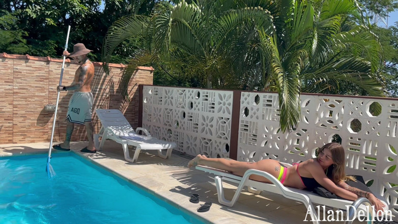 AllanDellon: Lucky Pool Cleaner Did Well, by the Pool with Very...
